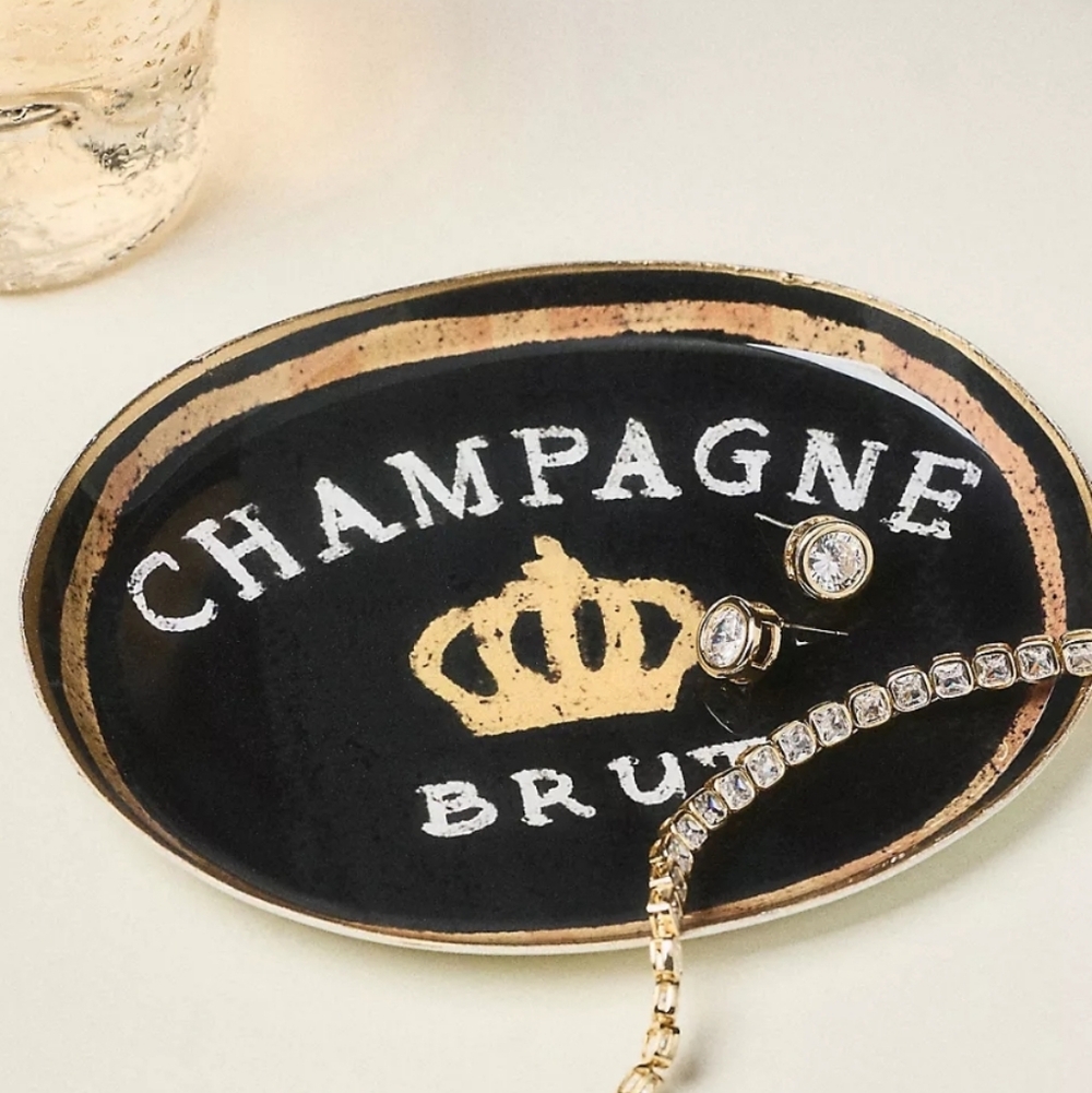 NWT Bubbly Trinket Dish